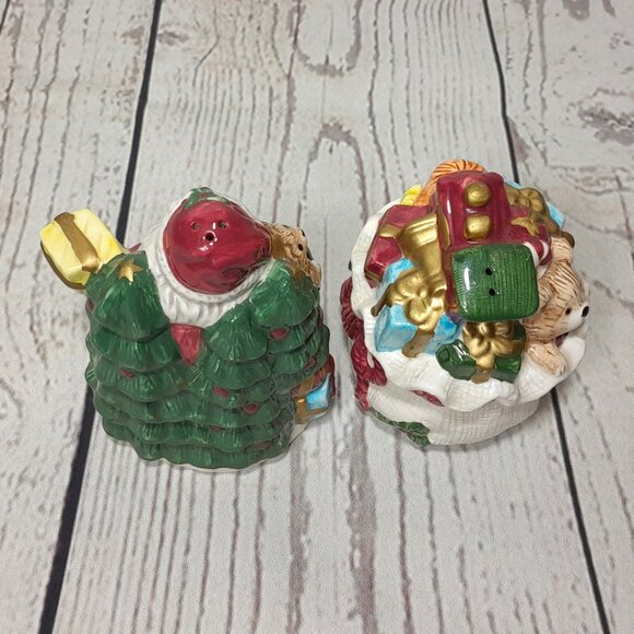 Fitz And Floyd 1996 OMNIBUS Ceramic Santa & Toy Sack Salt & Pepper Shaker Set - Picture 10 of 14